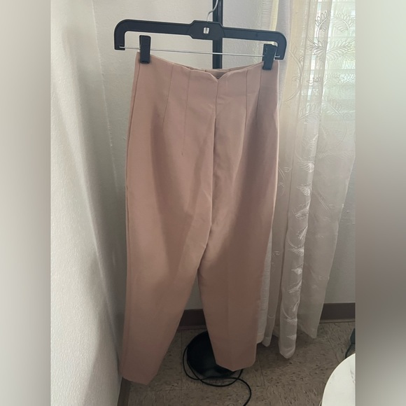 Zara High Wasted Pants - Picture 12 of 12